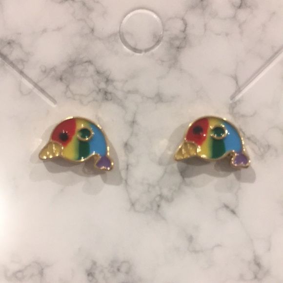 Other - ☮️💗4/$12; 2/$8⭐️🩷 🐬Rainbow porpoise earrings🍭